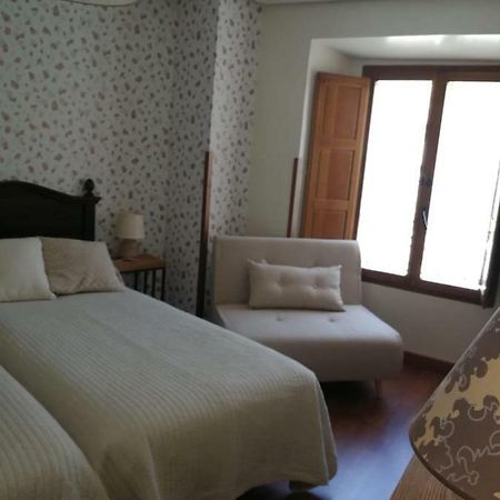 Hostal El Resbalon Cervera De Pisuerga Luaran gambar