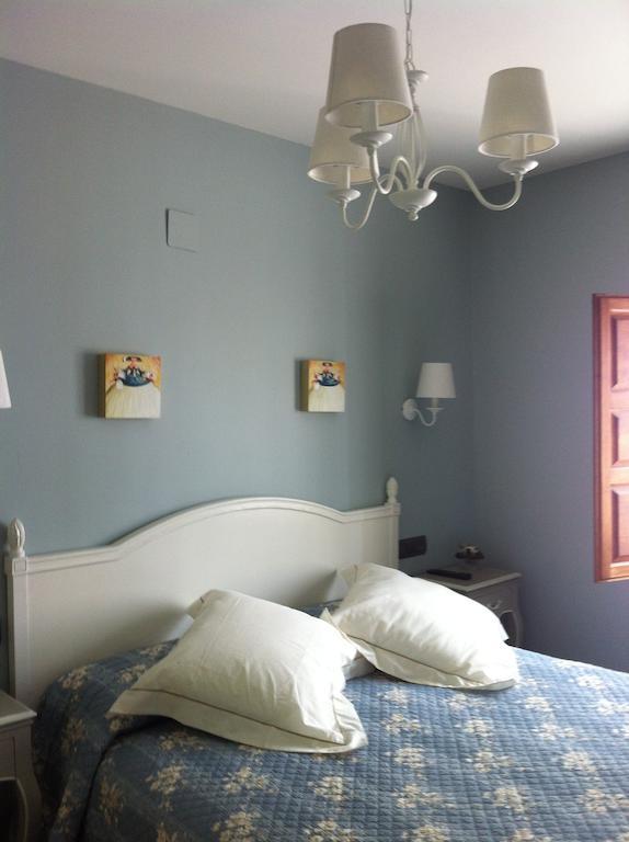 Hostal El Resbalon Cervera De Pisuerga Bilik gambar