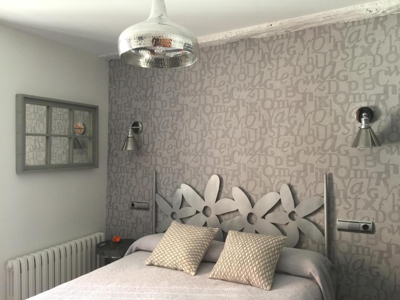 Hostal El Resbalon Cervera De Pisuerga Luaran gambar
