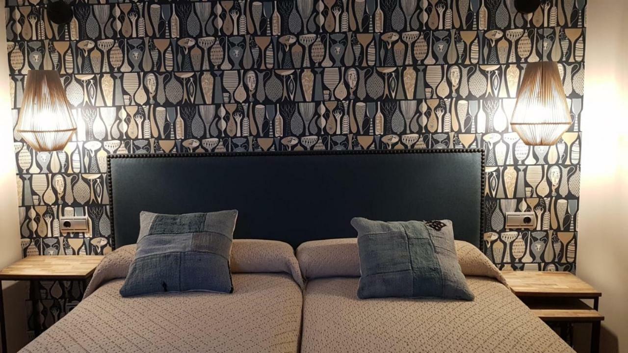 Hostal El Resbalon Cervera De Pisuerga Luaran gambar