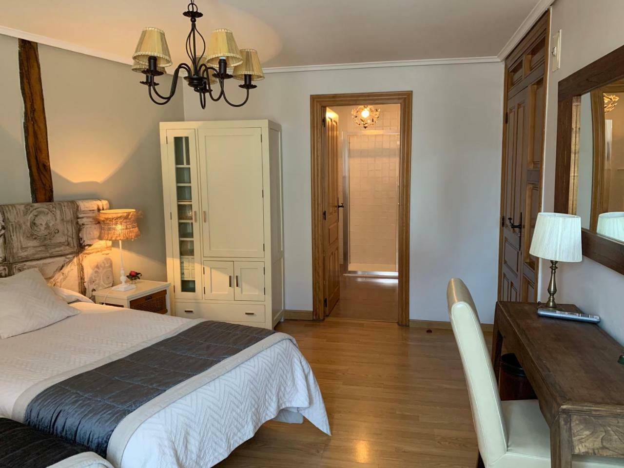 Hostal El Resbalon Cervera De Pisuerga Luaran gambar